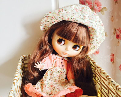 Muñeca Articulada de Tela