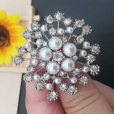 Broche Floral Exquisito Grande para Mujer - Image 10