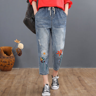 Pantalones Harem de Verano con Bordado Floral y Detalles Calados - Image 9