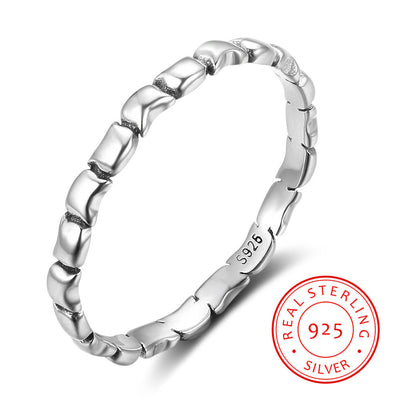 Anillo de Plata Esterlina con Bambú Fino