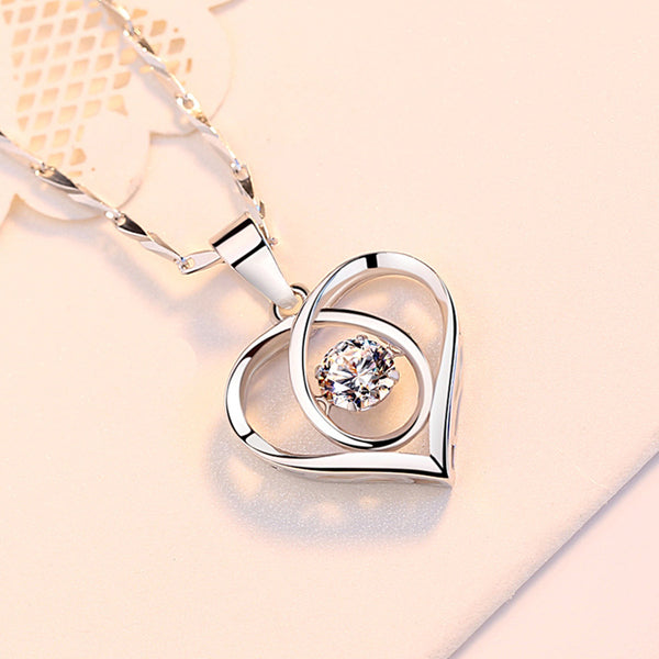 Collar de Plata Esterlina para Niña con Dije de Corazón en Clavícula