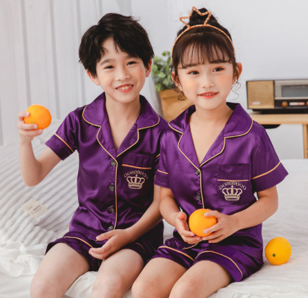 Pijamas Infantiles de Seda Artificial