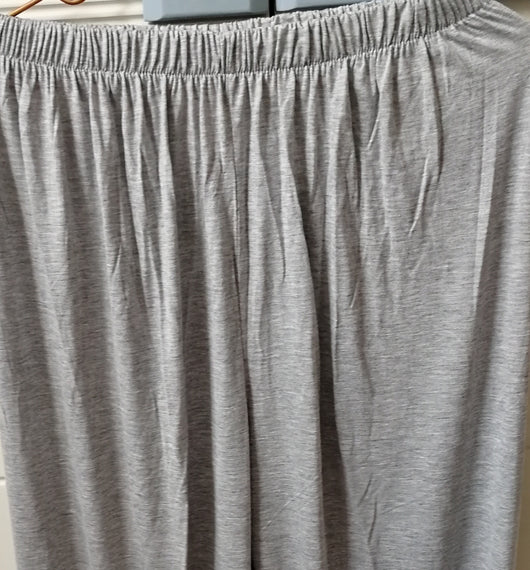 Pantalones Capri Yoga Modal para Adultos Mayores - Image 3