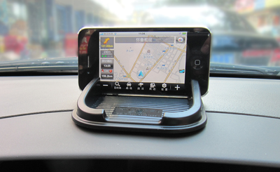 Soporte de Navegación para Auto con Almohadilla Antideslizante - Compatible con iPhone 6P - Image 3
