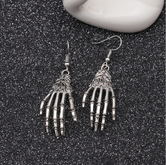 Aretes de hueso de Halloween - Image 4