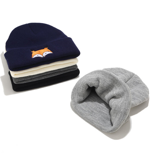 Gorro de Lana Bordado Premium - Image 2