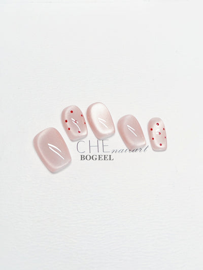 Uñas Postizas con Fototerapia Blancas Suaves - Image 4