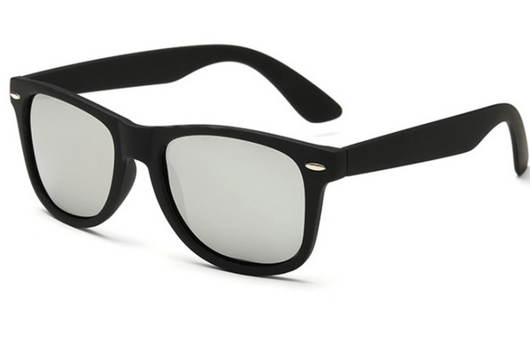 Gafas de Sol Clásicas con Diseño Contemporáneo - Image 7