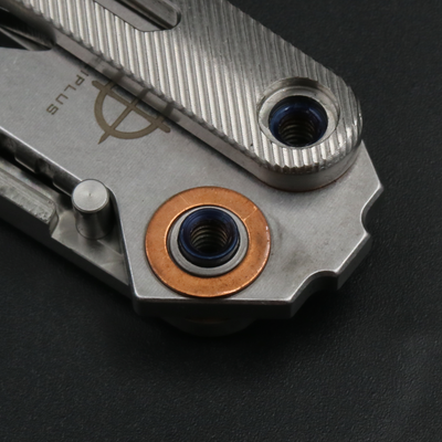 Cuchillo Mariposa de Aleación de Titanio con Mango Integrado - Image 3