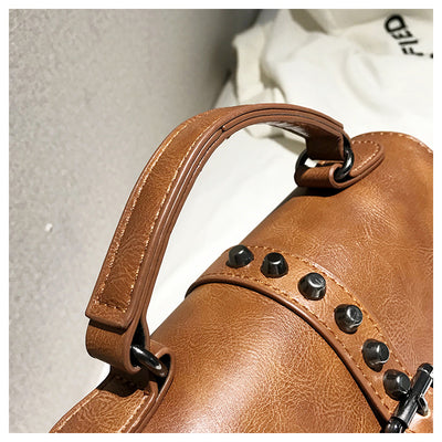 Bolso Vintage con Remaches - Image 7