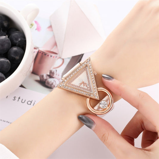 Reloj de Mujer con Dial Triangular y Diamantes Engarzados