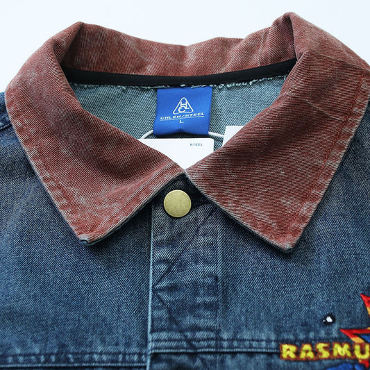 Chaqueta Denim Vintage con Bordado de Pareja - Image 2