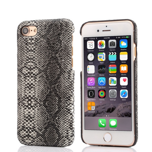 Funda iPhone 7 Textura Piel de Serpiente - Protección Elegante y Resistente - Image 4