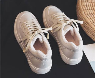 Zapatillas Blancas Casuales para Estudiantes - Image 2