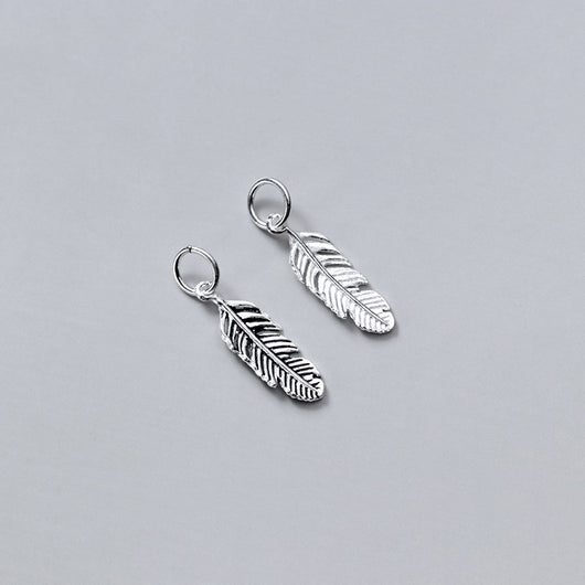 Dije de Pluma Artesanal para Joyería DIY - Image 2