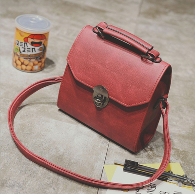 Bolso Bandolera Vintage con Diseño Diagonal - Image 5