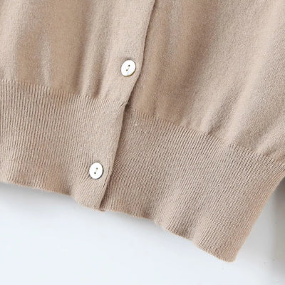 Cardigan Tejido Corto con Bordado de Letras Estilo Británico - Image 25