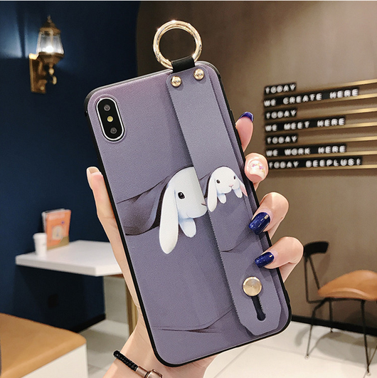 Funda para iPhone con Correa de Muñeca y Diseño de Rosas - Image 8