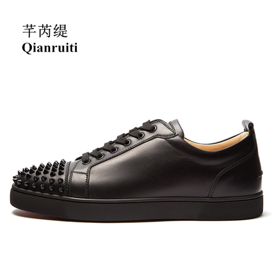 Zapatos Planos de Cuero con Tachuelas y Cordones