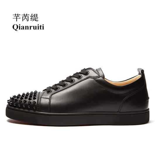 Zapatos Planos de Cuero con Tachuelas y Cordones