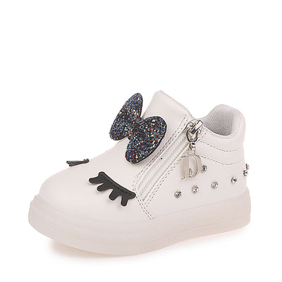 Zapatos infantiles con luces LED y detalles brillantes - Image 19