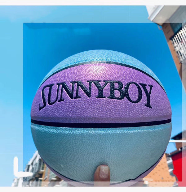 Balón de Baloncesto Camaleón Sonriente