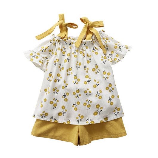 Traje Floral de Dos Piezas con Tirantes para Niña Pequeña - Image 5