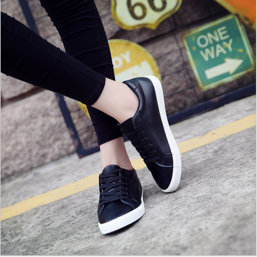 Zapatos Casuales de Mujer en Cuero PU - Cómodos y Versátiles - Image 3