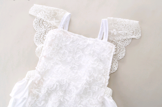Mono Blanco de Encaje para Bebé - Jumpsuit Elegante de Verano - Image 4