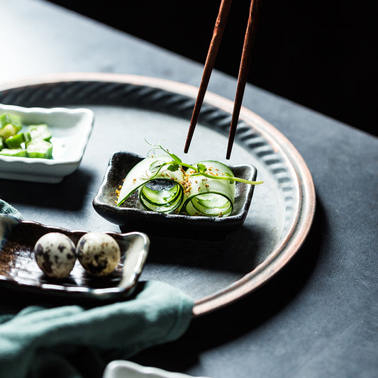 Plato Ceramista Japonés para Salsas y Condimentos - Image 2
