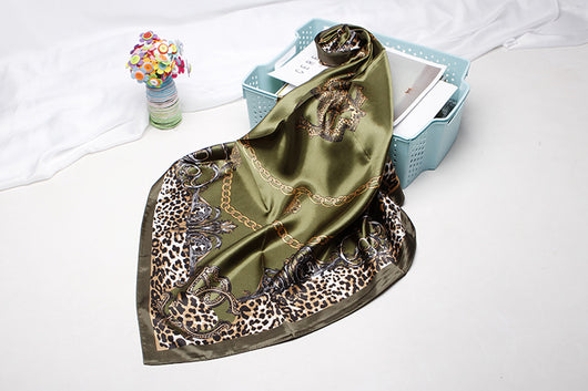 Pañuelo Cuadrado Estampado Leopardo Estilo Europeo - Image 19
