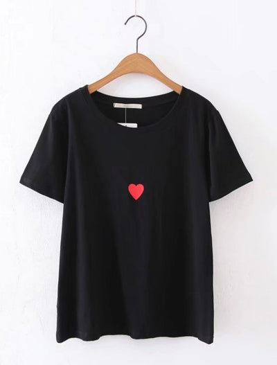 Playera Escote Corazón Estampado Manga Corta - Image 3