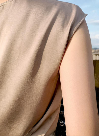 Blusa de Satén sin Mangas con Tirantes Finos - Cuello Redondo para Verano - Image 11