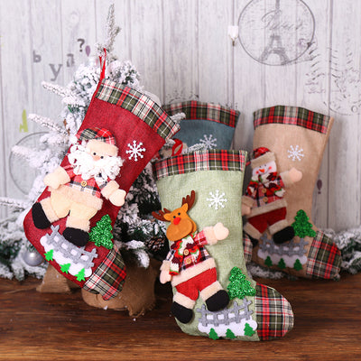 Calcetín Navideño con Muñeca Danzante Interactiva - Image 3