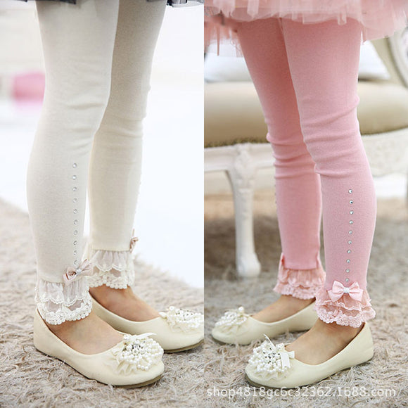 Leggings con Lazo y Volantes de Encaje