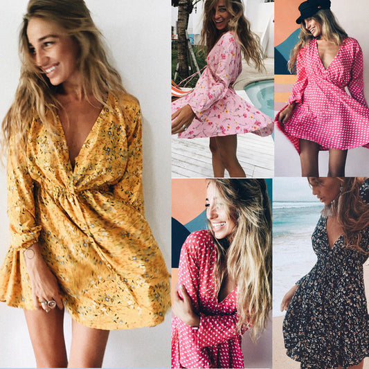 Vestido Mini Estampado de Corte Ajustado