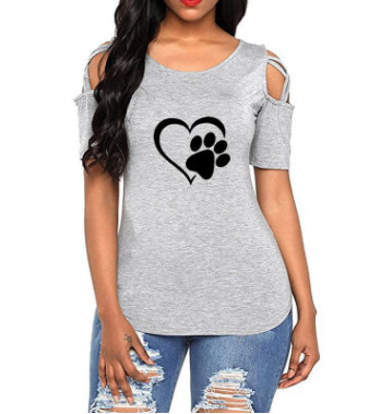 Playera Cuello Redondo con Estampado de Corazones - Image 10