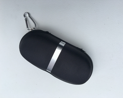 Estuche Rígido para Gafas de Sol y Lentes con Correa - Unisex - Image 7