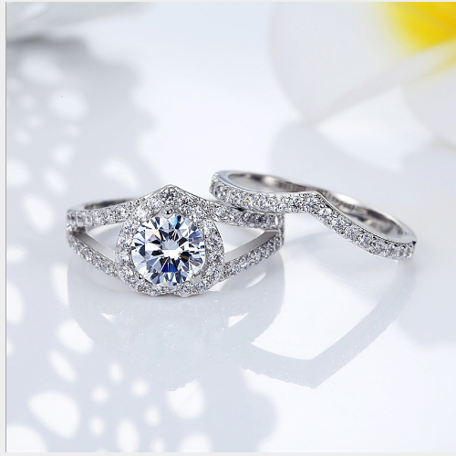 Anillo de Diamante en Forma de Corazón - Image 3