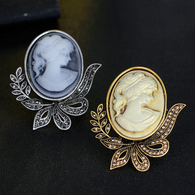 Broche Vintage de Aleación con Diamantes Incrustados