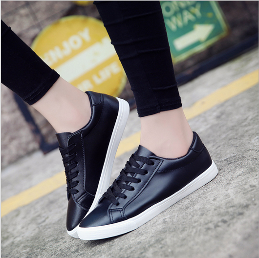 Zapatos Casuales de Mujer en Cuero PU - Cómodos y Versátiles - Image 4