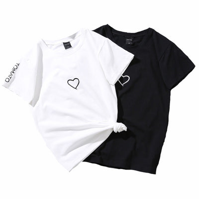 Playera Estilo Hong Kong para Mujer con Estampado Love - Image 2