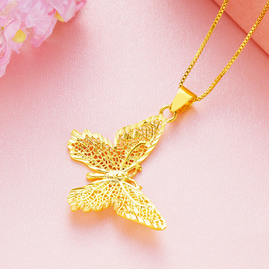 Collar con Colgante de Mariposa Delicado