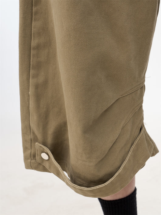 Pantalones Cortos de Trabajo Retro en Khaki para Mujer - Image 5