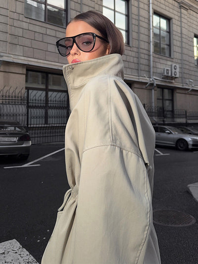 Chaqueta Cortavientos Cuello Alto con Cintura Ajustable - Image 15