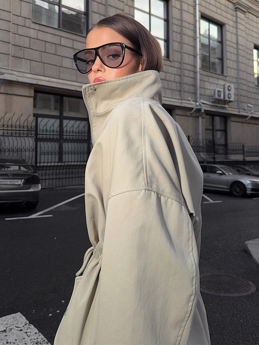 Chaqueta Cortavientos Cuello Alto con Cintura Ajustable - Image 15