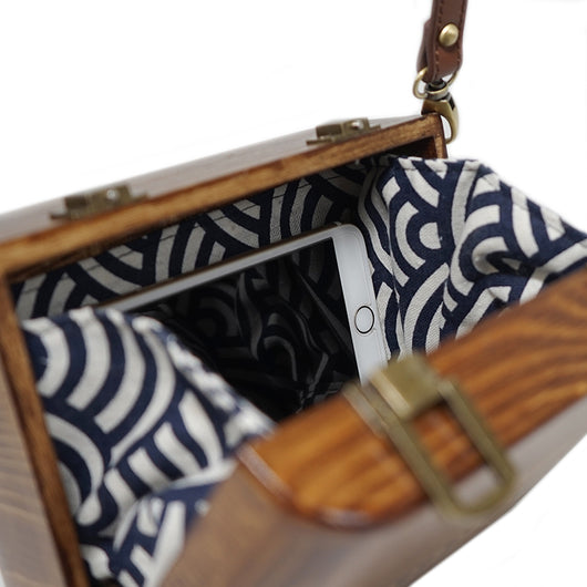Bolso Mensajero Literario Retro de Madera con Doble Hebilla para Mujer - Image 18