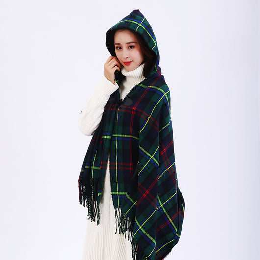 Poncho Capa Cashmere Cuadros Estilo Nacional con Capucha y Broche - Image 3
