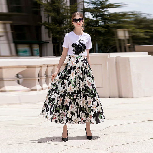 Conjunto Elegante: Blusa Blanca con Falda Midi Negra y Blanca - Image 3