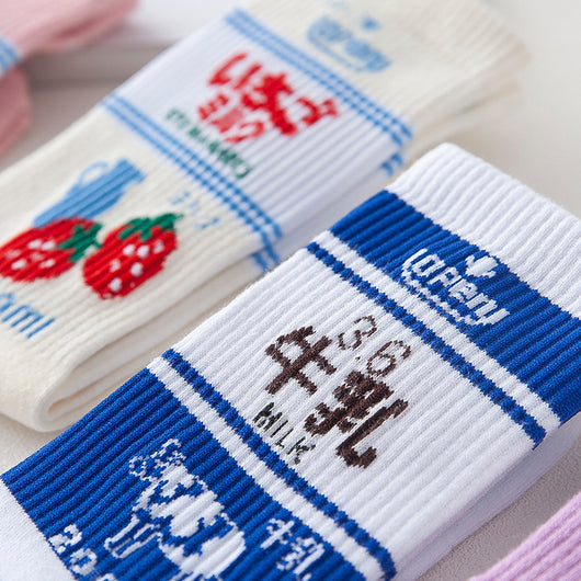 Calcetines Largos Estilo Harajuku con Diseño de Fresa - Moda Coreana Kawaii - Image 3